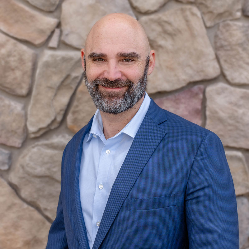 Portrait of Jason Zelus, founder of Zelus recovery